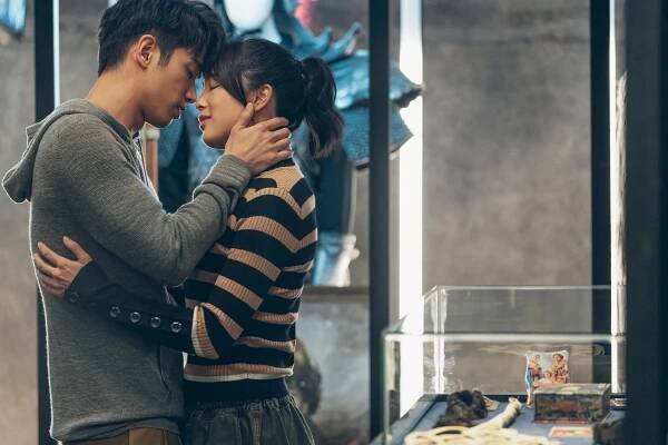 Jasper Liu, Eugenie Liu - Princezna Triád - Z filmu