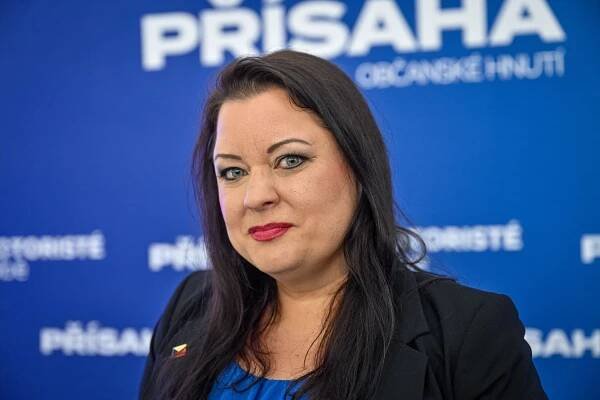 Nikola Bartůšek | iROZHLAS - spolehlivé zprávy