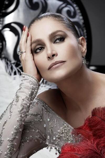 Daniela Romo - Telenovely.net ... vše o telenovelách na jednom místě
