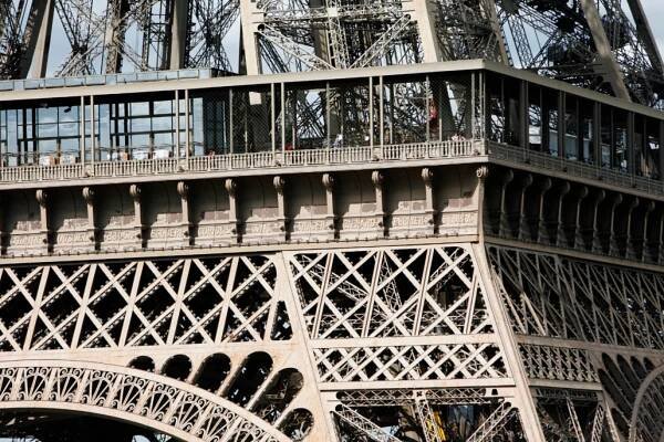 Evening Eiffel Tower 2nd floor / Audioguide on Mobile App / TEAN - Paris Webservices