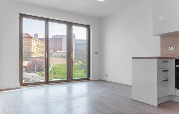 Pronájem bytu 1+kk, 28m2, Praha 9 - Vysočany , obrázek č.13