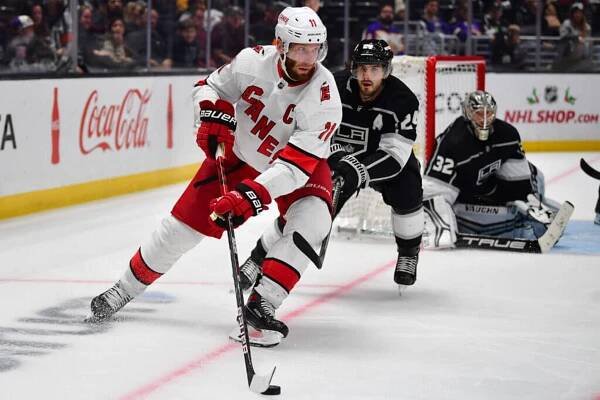 Hurricanes re-sign Jordan Staal to 4-year, $11.6 million contract extension