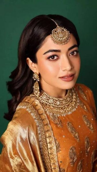 Rashmika Mandanna's Stunning Moments in Elegant Kurta Sets