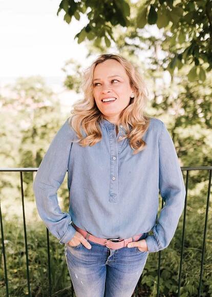 Yulia Burova - life coach - May 2020 | Dina Khusainova