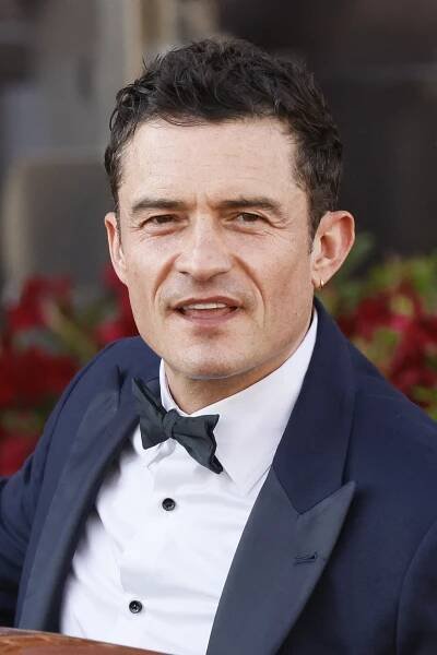 Orlando Bloom in a tuxedo.