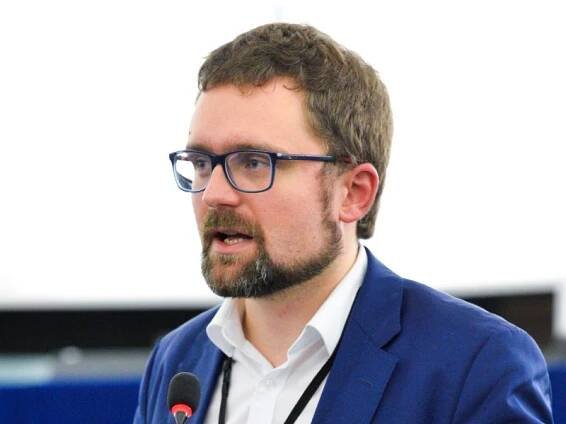 Mikuláš Peksa: Zelená ekonomika není hrozba, ale obrovská příležitost pro české firmy