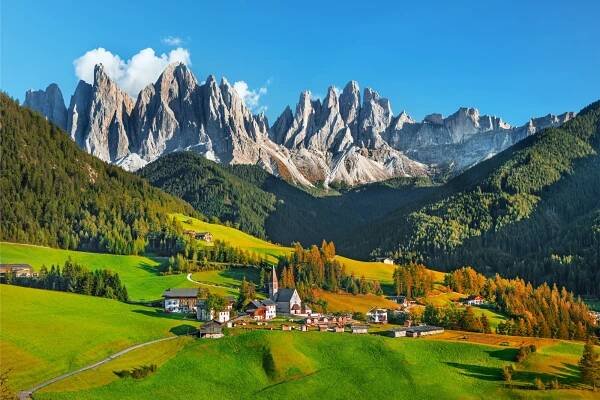 Italy is now paying €100,000 for people to move there