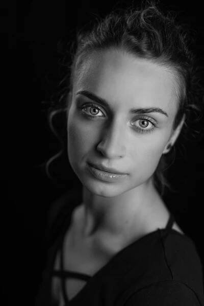 Natálie Otáhalová_2media8-BW