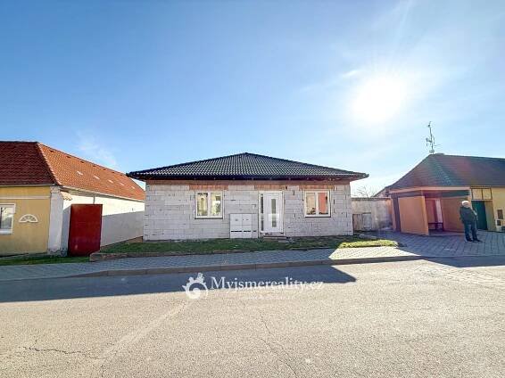 Prodej rodinného domu, pozemek 918 m² - Tasovice-Znojmo | Lorenc & Zacha s.r.o.