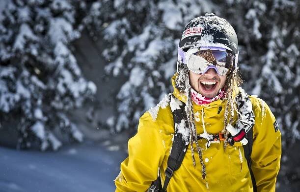 Skifahren und Snowboarden im Skicircus im Salzburger Pinzgau
