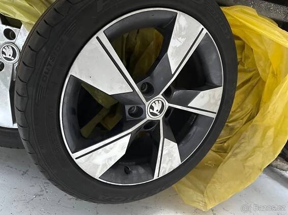 Sada disků 17” NIVALIS a letní pneu DEBICA na VW