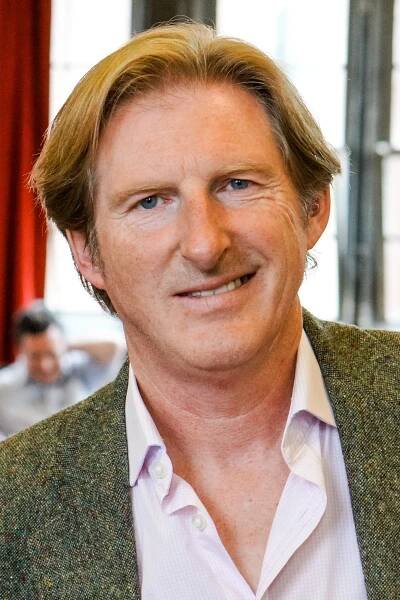 Adrian Dunbar herec