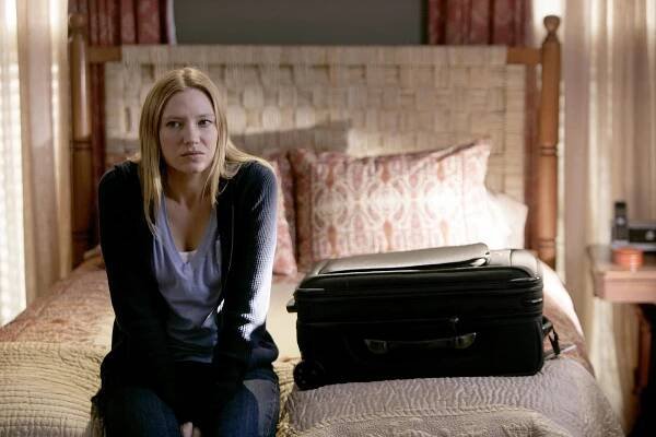Hranice nemožného - Všechno totiž existuje víckrát - Z filmu - Anna Torv