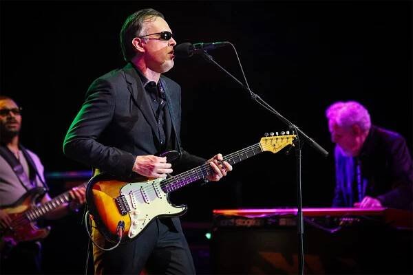 Joe Bonamassa: Křehký zpěv i nepřekonatelná kytara