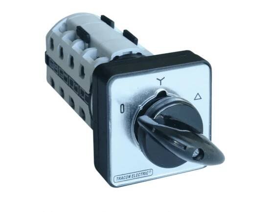TRA TKM-32/C … vačkový přepínač motoru hvězda-trojúhelník; 5,5kW, 400V; 32A; 64x64mm