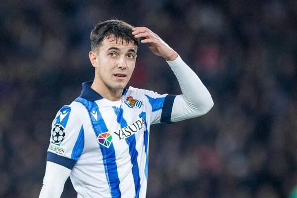Liverpool target Martin Zubimendi to remain at Real Sociedad