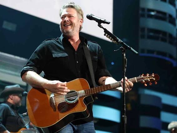 Blake Shelton performs onstage during the 2021 iHeartCountry Festival on October 30, 2021 in Austin, Texas.