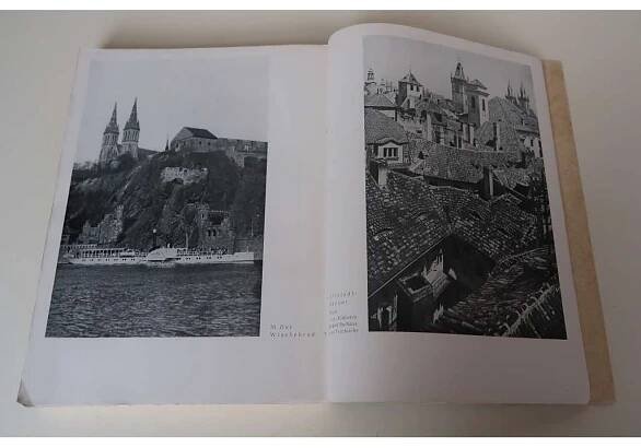 Prag. Eine Stadtgeographie und Heimatkunde [Praha, vlastivěda a dějiny města Prahy, městská geografie, statistika, Protektorát