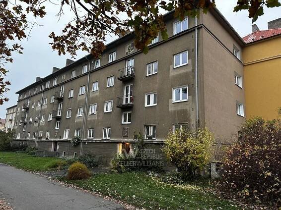 Pronájem byty 2+1, 55 m2 - Kladno - Kročehlavy - Keller Williams