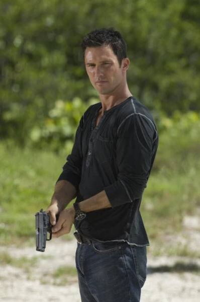 Status: Nežádoucí - Vloupání - Z filmu - Jeffrey Donovan