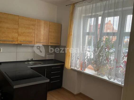 Pronájem bytu 2+kk 39 m², U Vlastního krbu, Teplice, Ústecký kraj