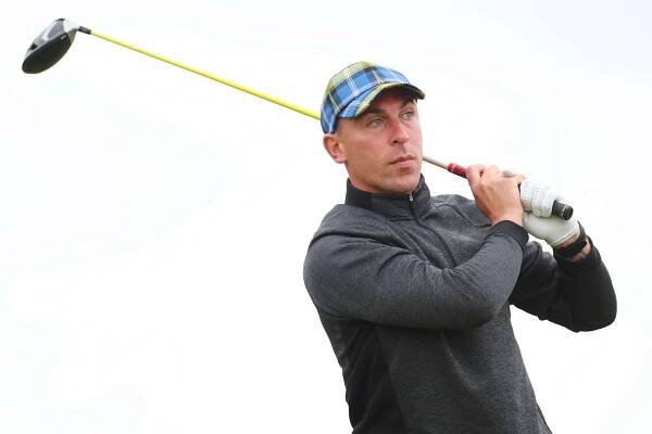 Scott Brown – Celebrity Profile