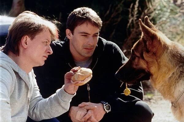 Komisař Rex - Studený jako led - Z filmu - Heinz Weixelbraun, Gedeon Burkhard, pes Rhett Butler