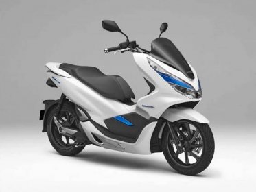 Honda PCX 125 2018 - Recenze motocyklů