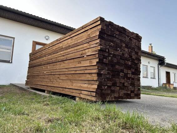 Truhlářské řemeslo zdědil, ale směr si určil sám. A postavil ho na saunování