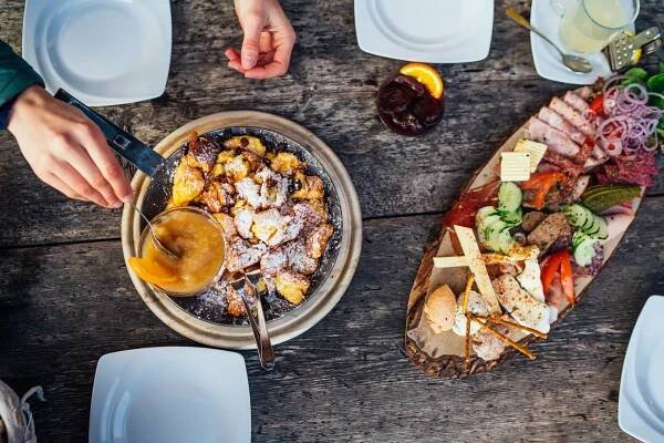 Essen im aja Garmisch-Partenkirchen