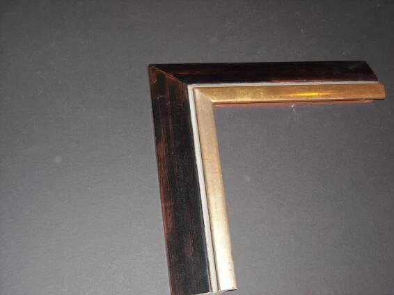 RP148   (2 3/4inch)   raised bevel two-toned trimmed frame