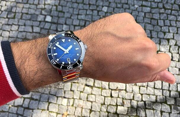 tissot_seastar_2000_professional_auto_t1206071104101