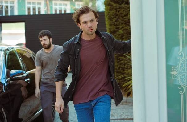 Deha - Episode 1 - Z filmu - Aras Bulut Iynemli