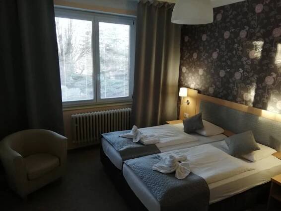 FOTO | HOTEL ROZVOJ, KLATOVY: UBYTOVÁNÍ KLATOVY