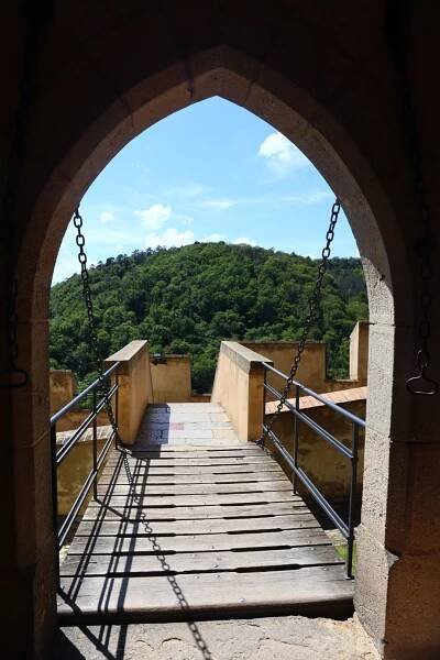 Putování za gotikou na hrad Karlštejn » ZŠ Smetanova Lanškroun