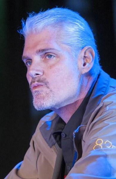 Tom Kane (Synchronsprecher)