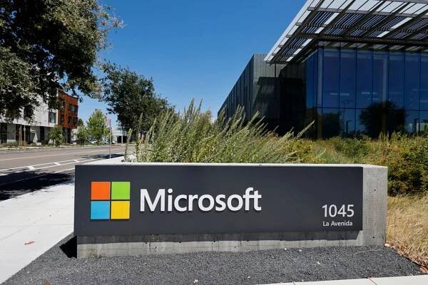 Microsoft signage at its corporate office in Mountain View, California, July 29, 2025. Photo: EPA