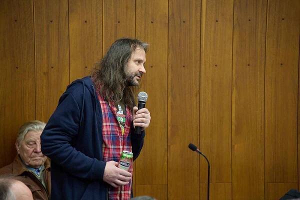 Martin Věchet na zasedání trutnovského zastupitelstva v pondělí 25. dubna 2022.