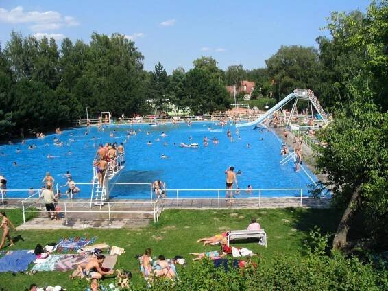 Autokemp Milovice u Hořic foto 1