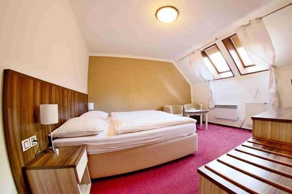 Hotel Koruna Karlštejn foto 15
