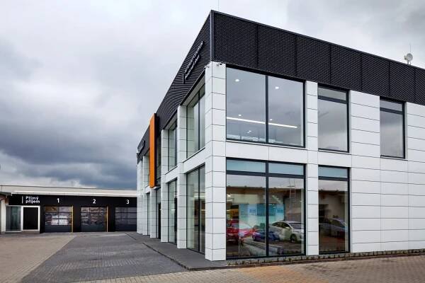 Autosalon Renaut - Auto Kout Centrum Brandýs nad Labem