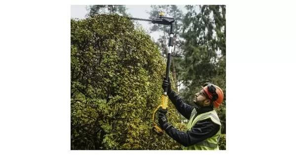Aku plotostřih Dewalt solo DCMPH566N-XJ : Hanzal-naradi.cz
