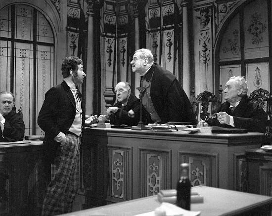 Úsměvy světa - Courteline - Z filmu - Miloš Nesvadba, Josef Beyvl
