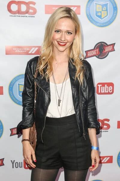 Johanna Braddy Images At Award Show