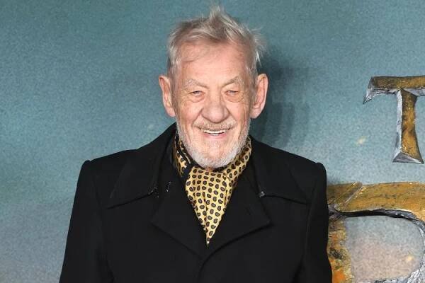 Sir Ian McKellen attends "The Lord of the Rings: The War of the Rohirrim" world premiere at Odeon Luxe Leicester Square on December 03, 2024 in London, England.