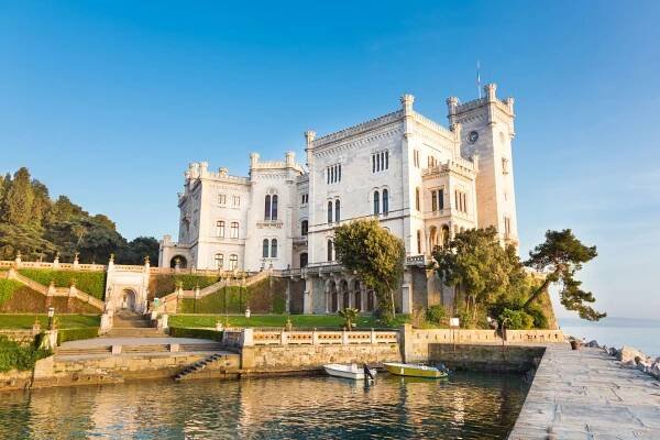 Miramare castle, Terst, Itálie, Evropa. — Stock obrázek