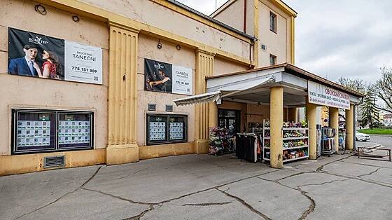 V kulturním domě Střelnice promítalo kino Moskva.