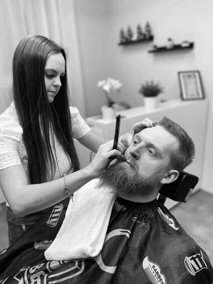 Venny Barber Shop foto 2