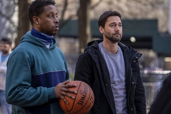 Nemocnice New Amsterdam - Two Doors - Z filmu - Ryan Eggold