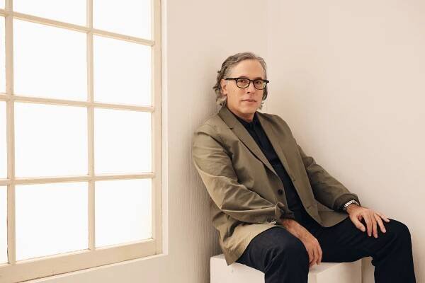 Rodrigo Prieto Talks ‘Pedro Páramo’ & The “Inauthentic” Emilia Pérez